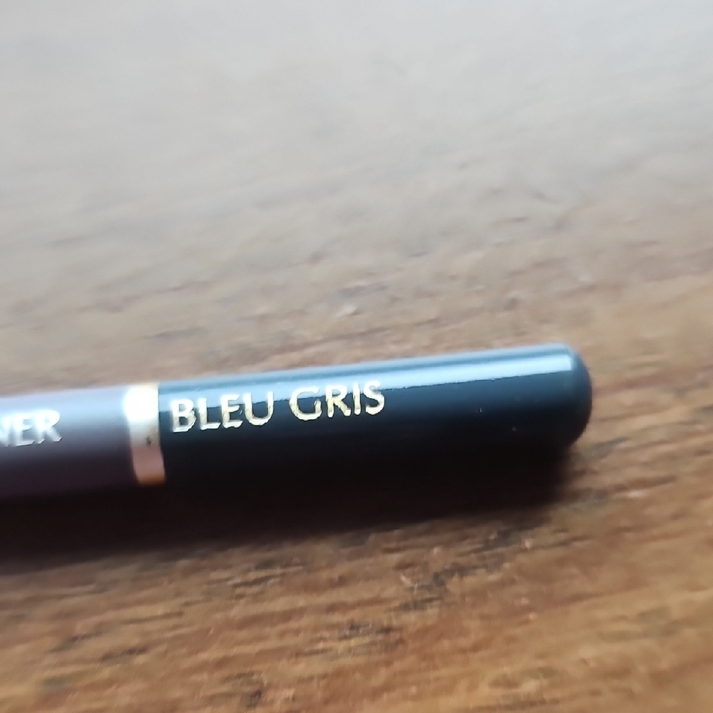 NIB L'Oreal Le Grand Kohl Perfectly Soft Eye Pencil Eyeliner Bleu Gris Blue Grey - Picture 8 of 8